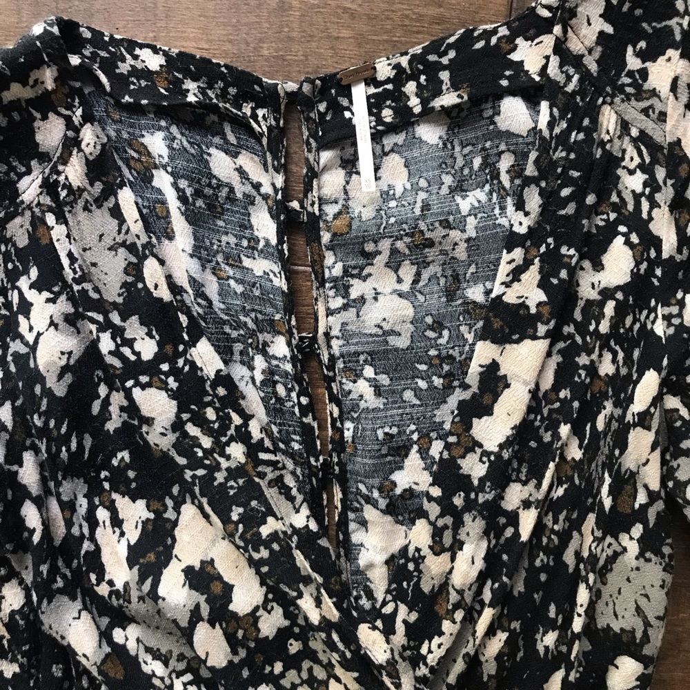 FREE PEOPLE All The Right Ruffles Romper Sz XS - Picture 5 of 8